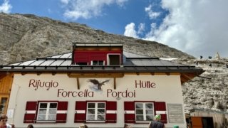 Refugio Forcella (Forcella Hut). (Majestic Dolomites)