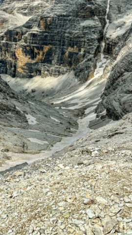 Forcella hut (Refugio Forcella) (Majestic Dolomites)